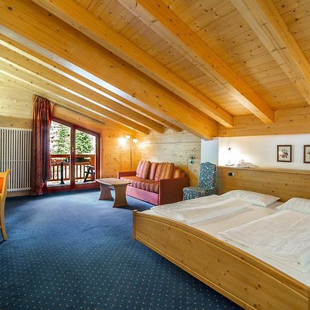 Hotel Salvan Кампителло-ди-Фасса Экстерьер фото