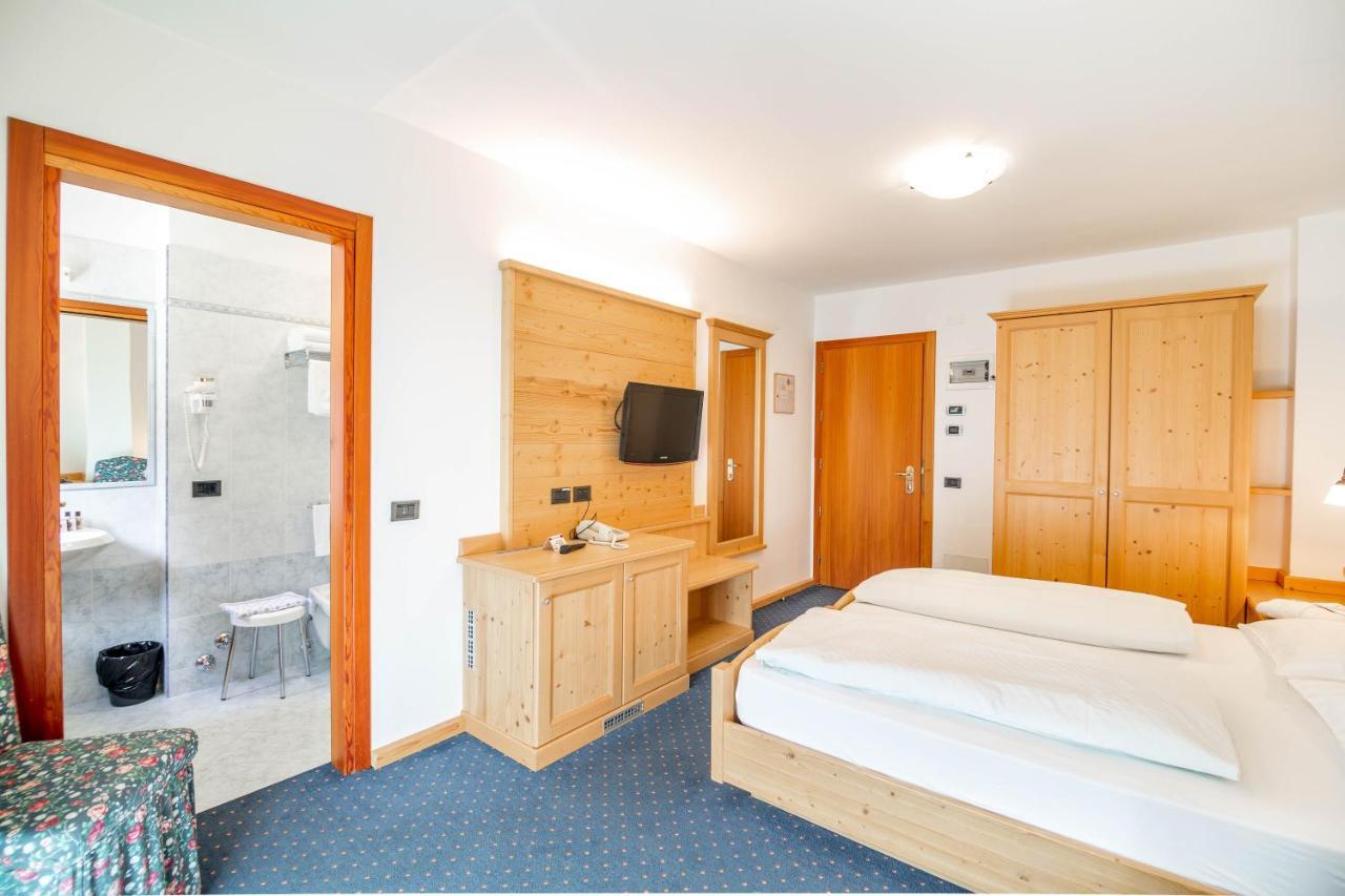 Hotel Salvan Кампителло-ди-Фасса Экстерьер фото